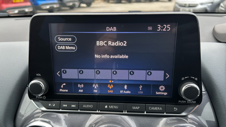 Nissan Juke 1.0 DiG-T 114 N-Connecta 5dr Petrol Hatchback